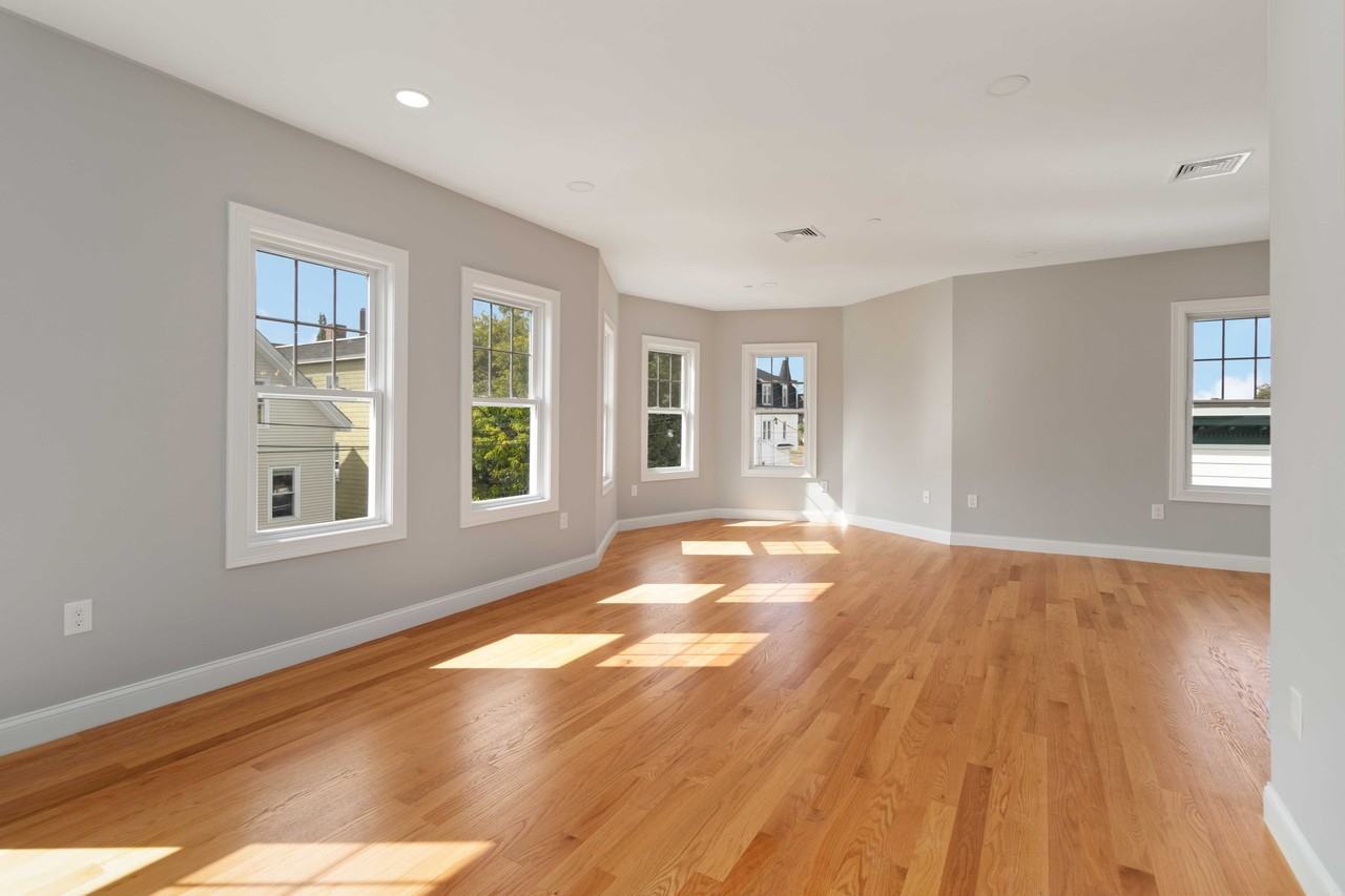 20 Alston St #20 - Photo 2 of 36