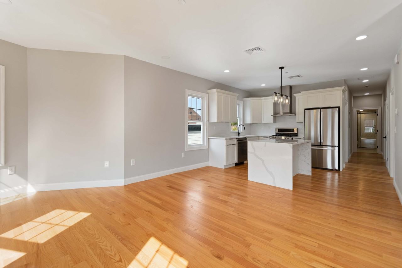 20 Alston St #20 - Photo 6 of 36