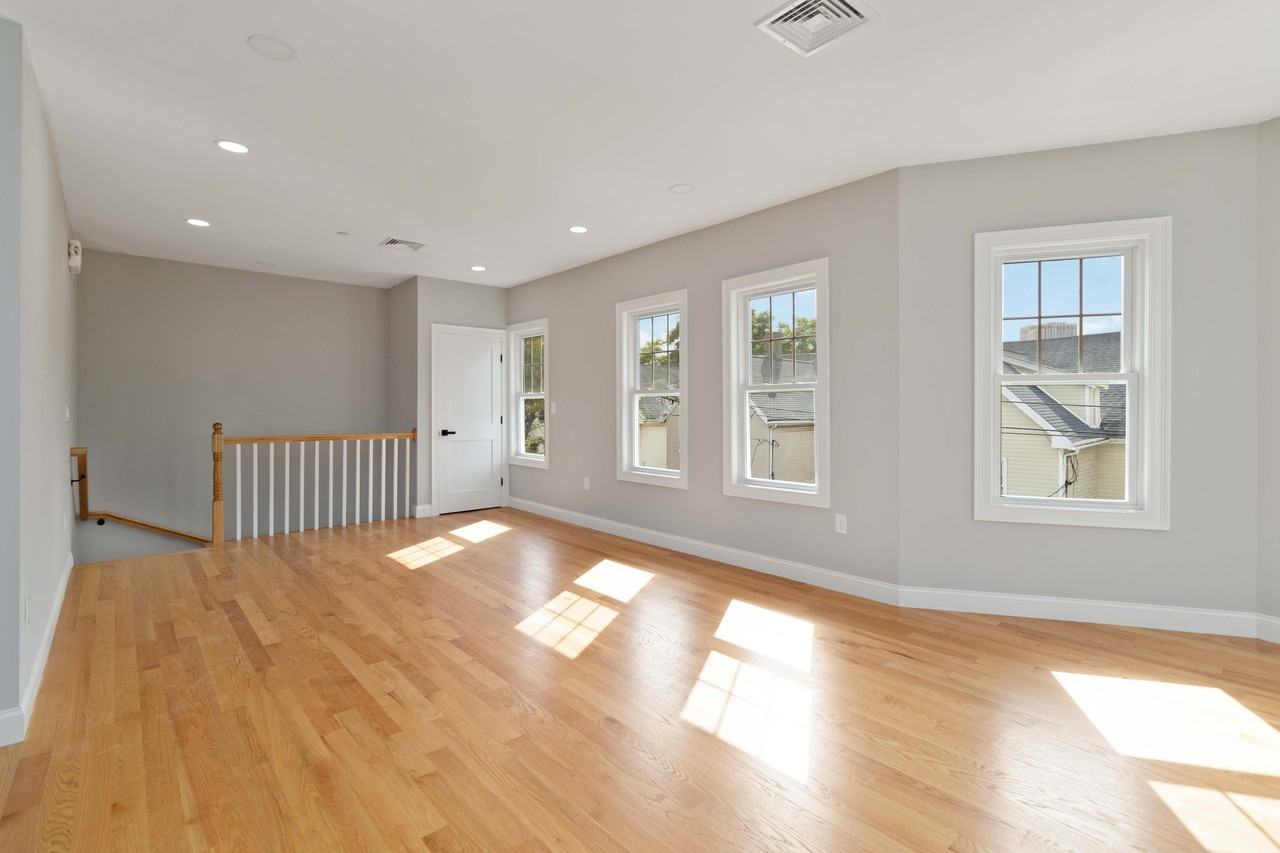 20 Alston St #20 - Photo 7 of 36