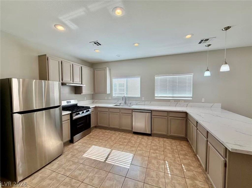 3566 Famiglia Dr - Photo 3 of 14