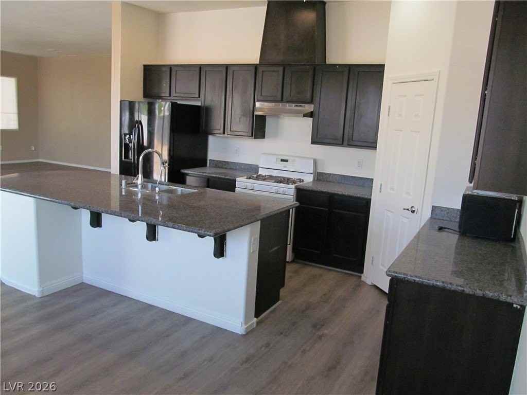 6646 Young Sky Ave - Photo 4 of 15