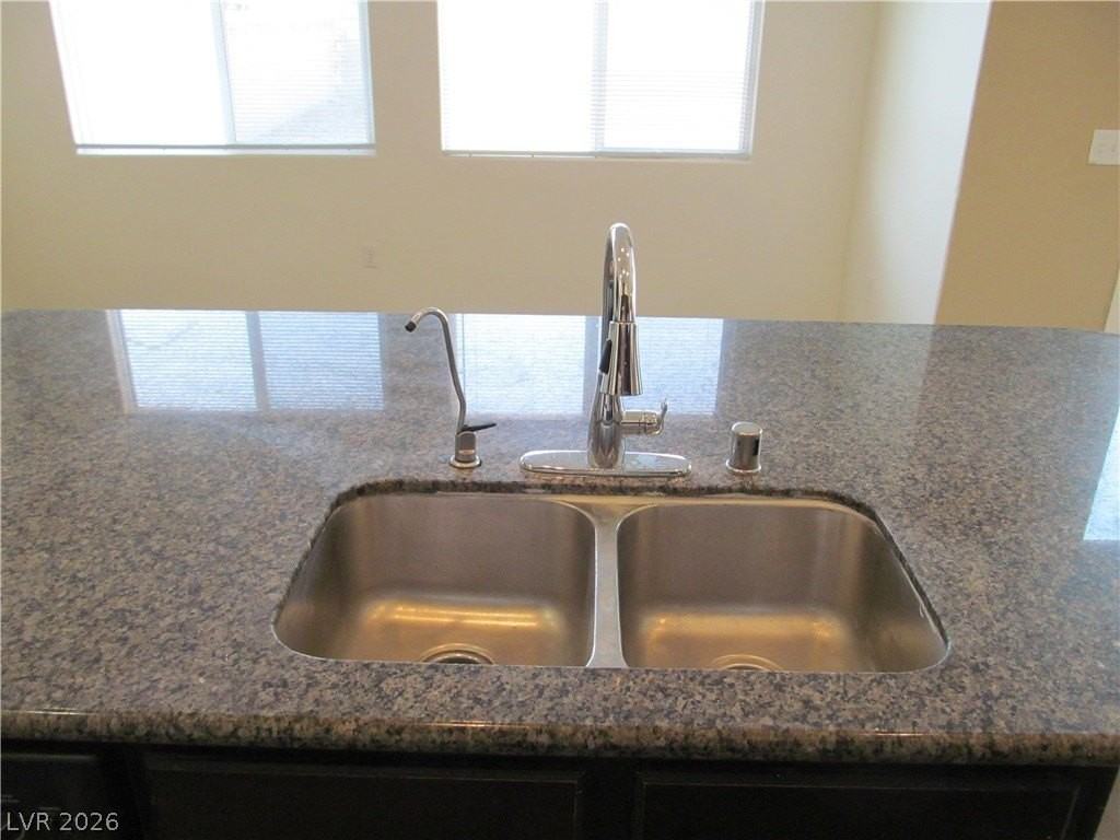 6646 Young Sky Ave - Photo 7 of 15