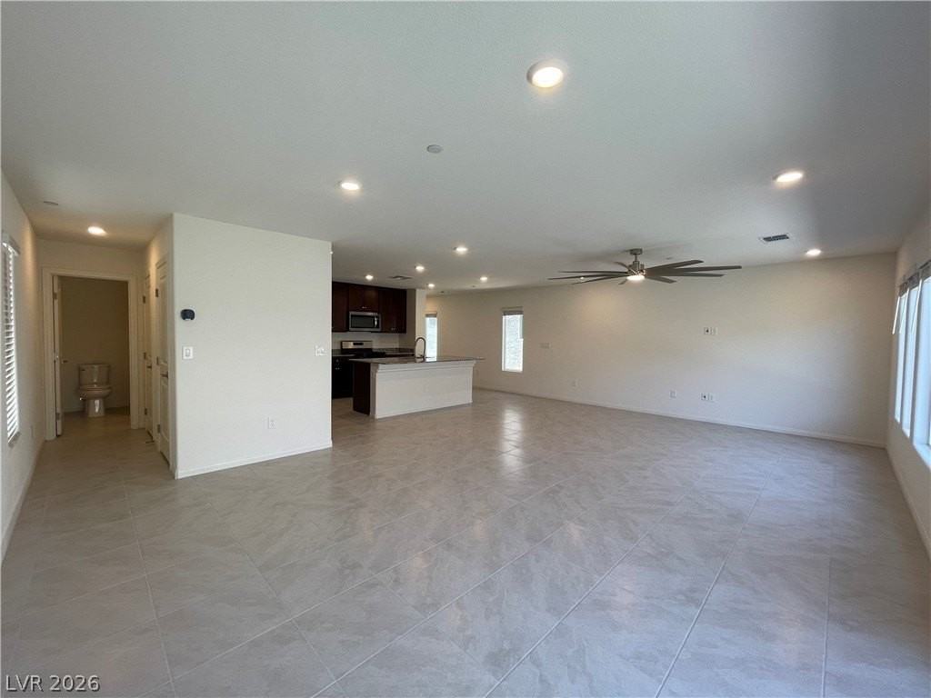 10202 Natural Anchor St - Photo 4 of 33