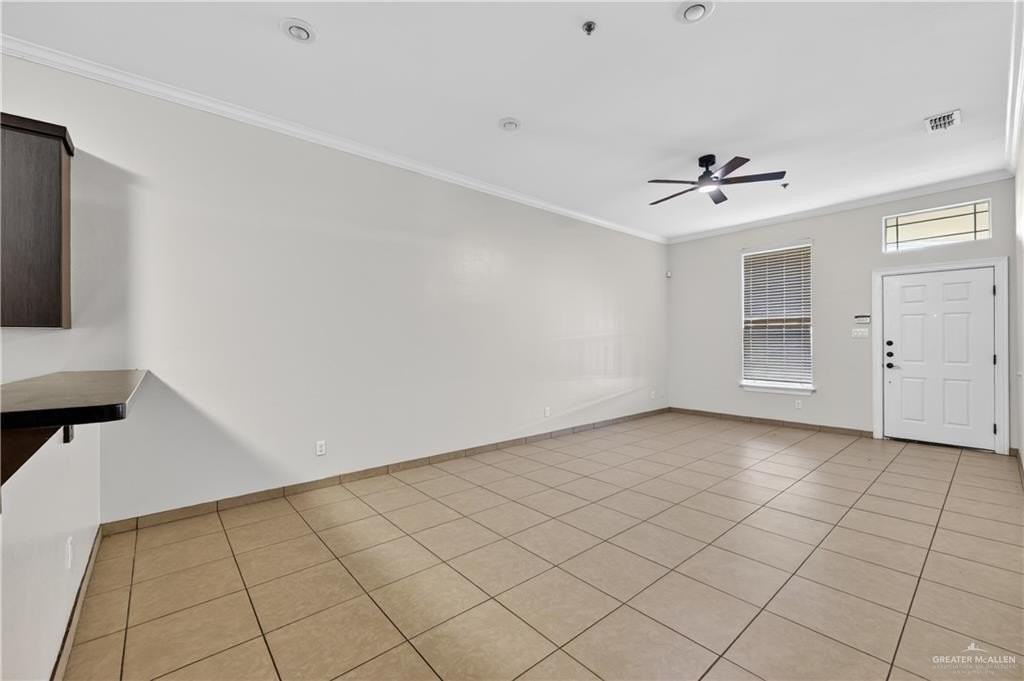 3217 W Sprague St #28 - Photo 3 of 14