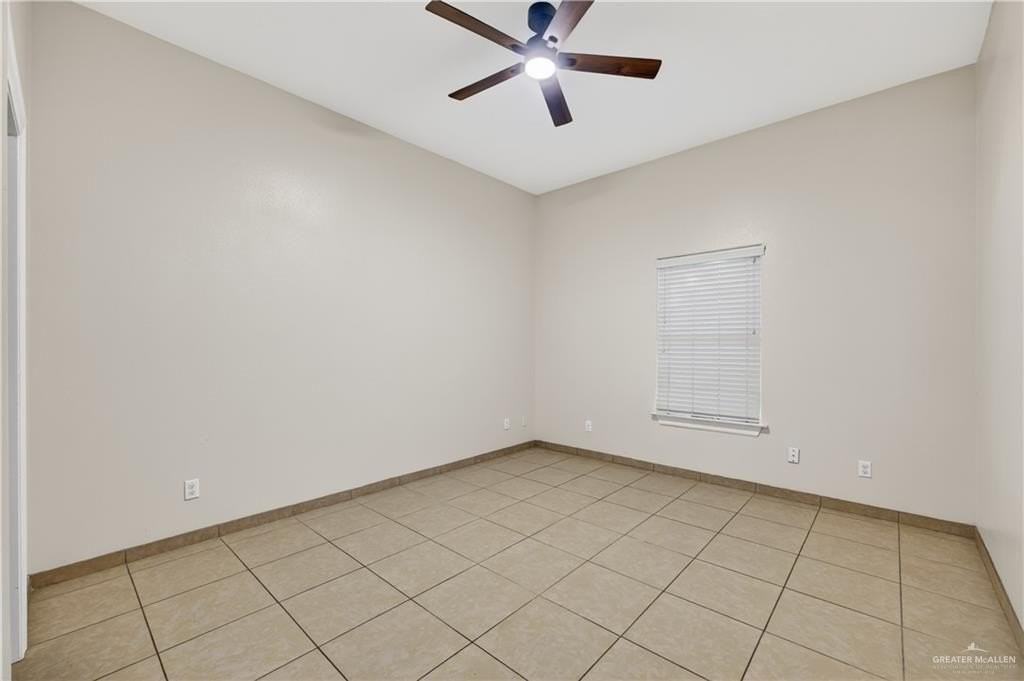 3217 W Sprague St #28 - Photo 6 of 14