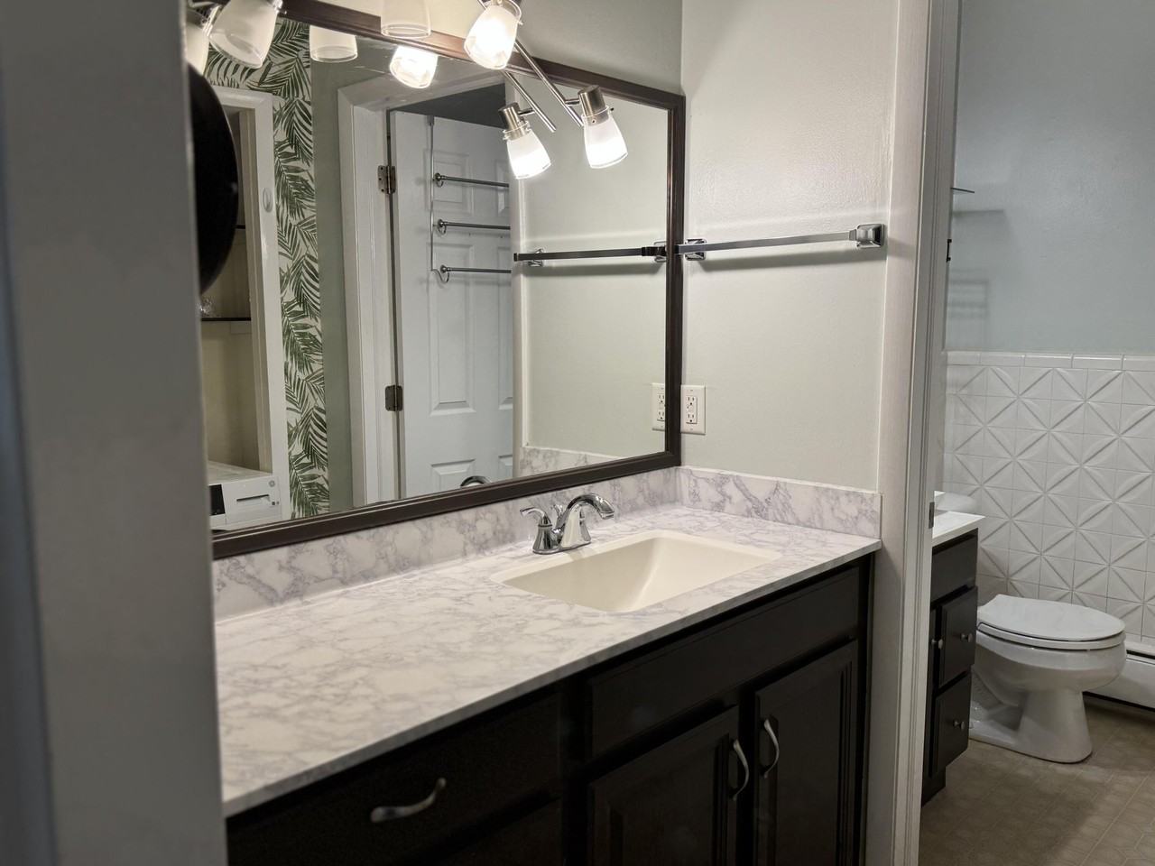 1249 Island Dr #102 - Photo 7 of 19