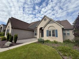 featured image of 6961 Suncrest Dr