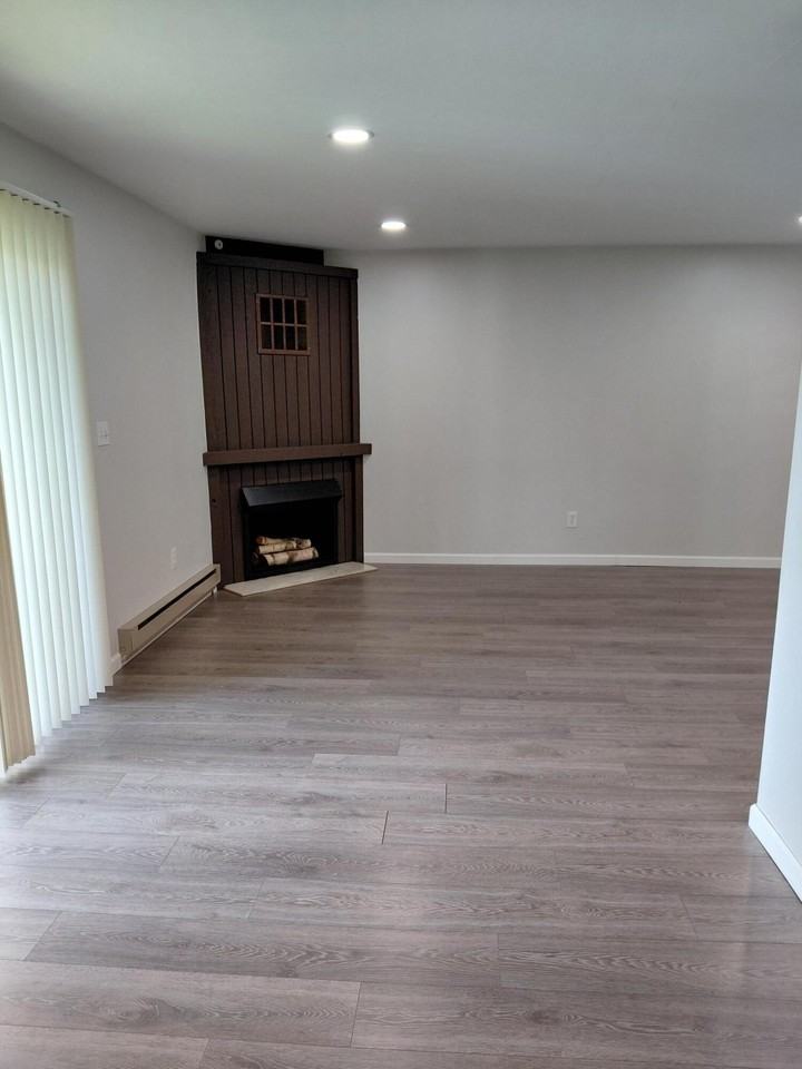 7513 Woodview St - Photo 4 of 15