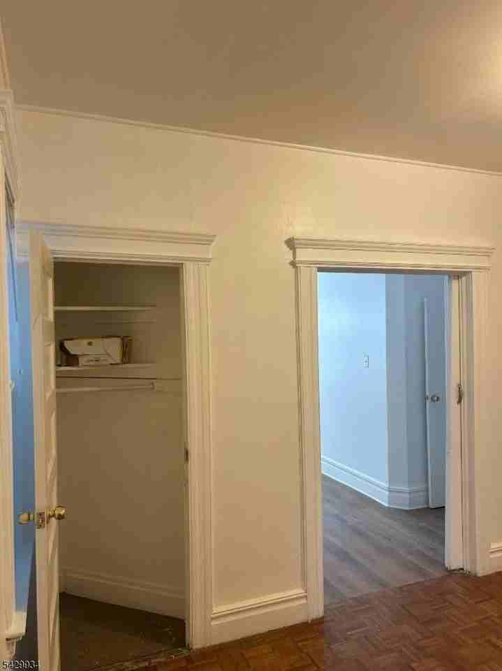 795-797 Summer Ave #1R - Photo 7 of 12