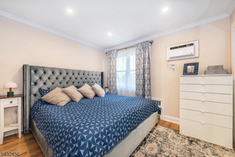 57 Marsellus Pl #2 - Photo 6 of 10