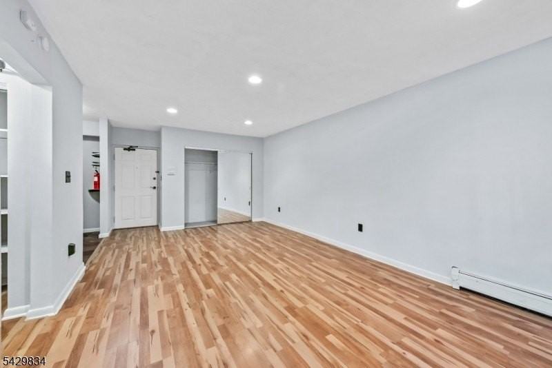 37 Hill St - Photo 2 of 8
