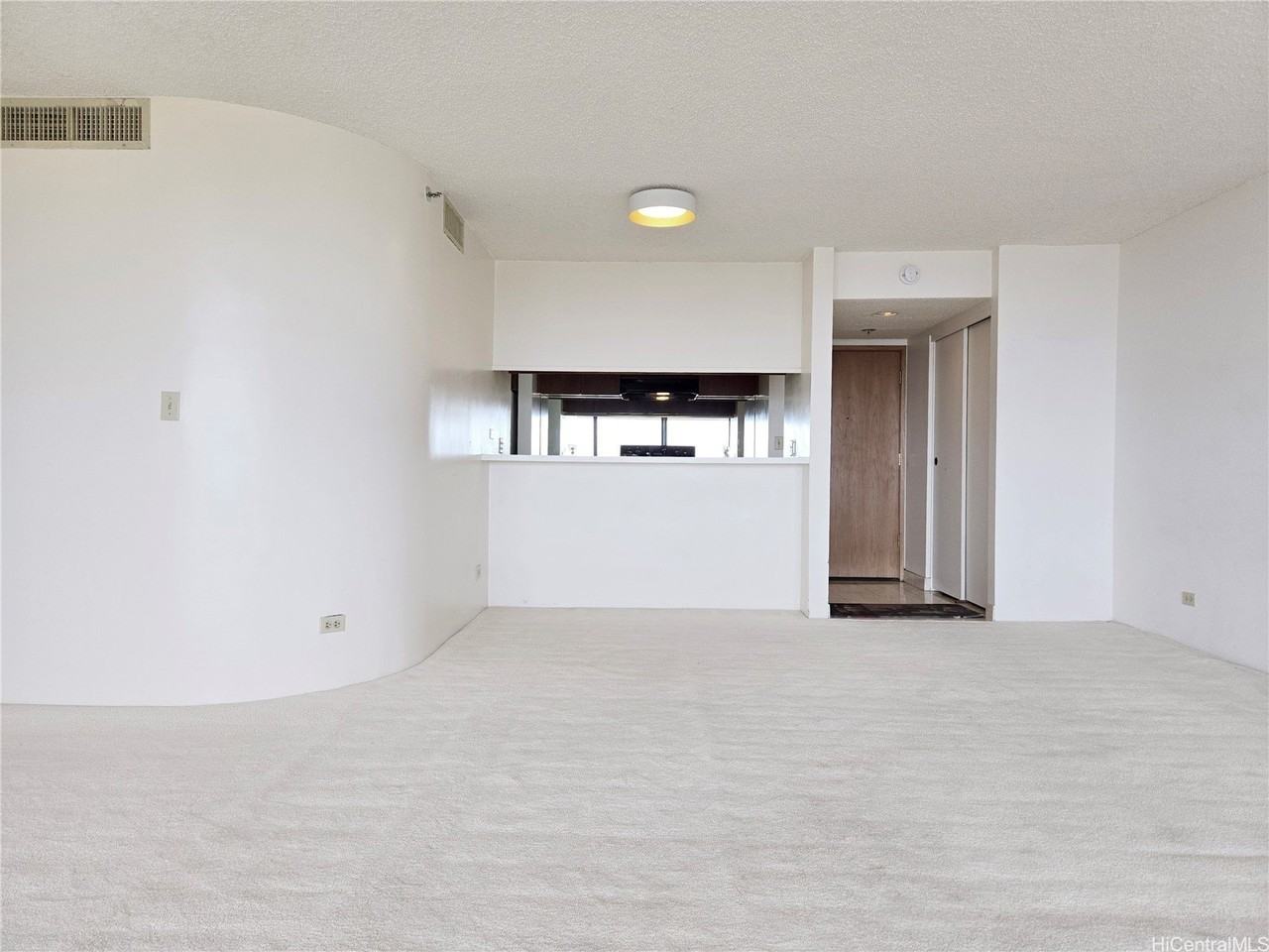 581 Kamoku St #4 - Photo 7 of 24