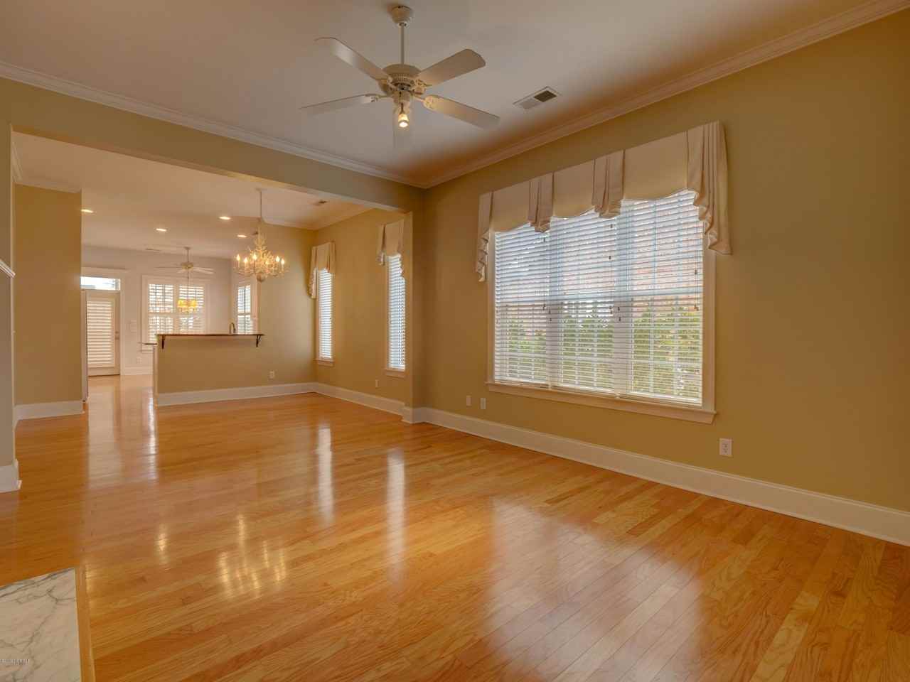 1602 Goose Landing Cir - Photo 4 of 28