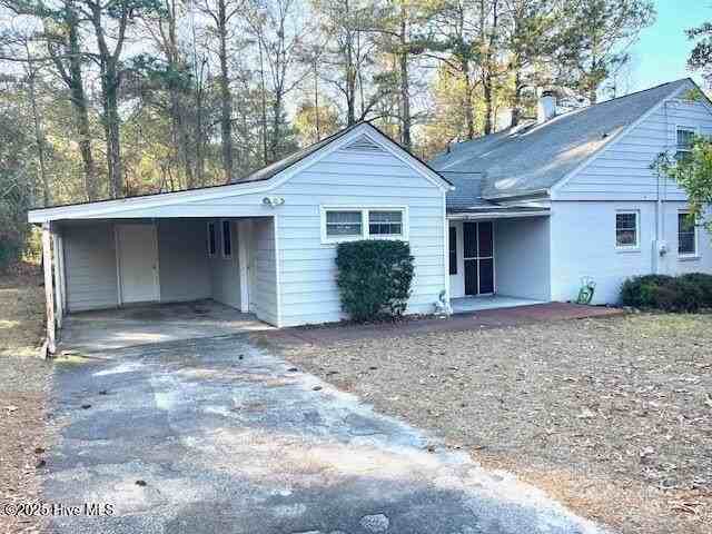 4033 Youngs Rd - Photo 3 of 20
