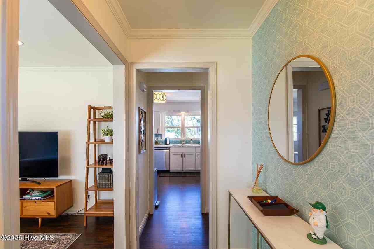 441 Aumond Rd - Photo 6 of 40