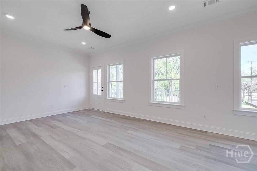 1615 Le Grand St - Photo 6 of 26