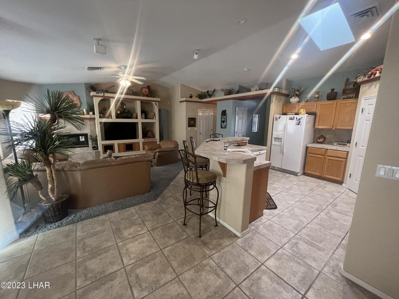 1311 Aviation Dr - Photo 6 of 44