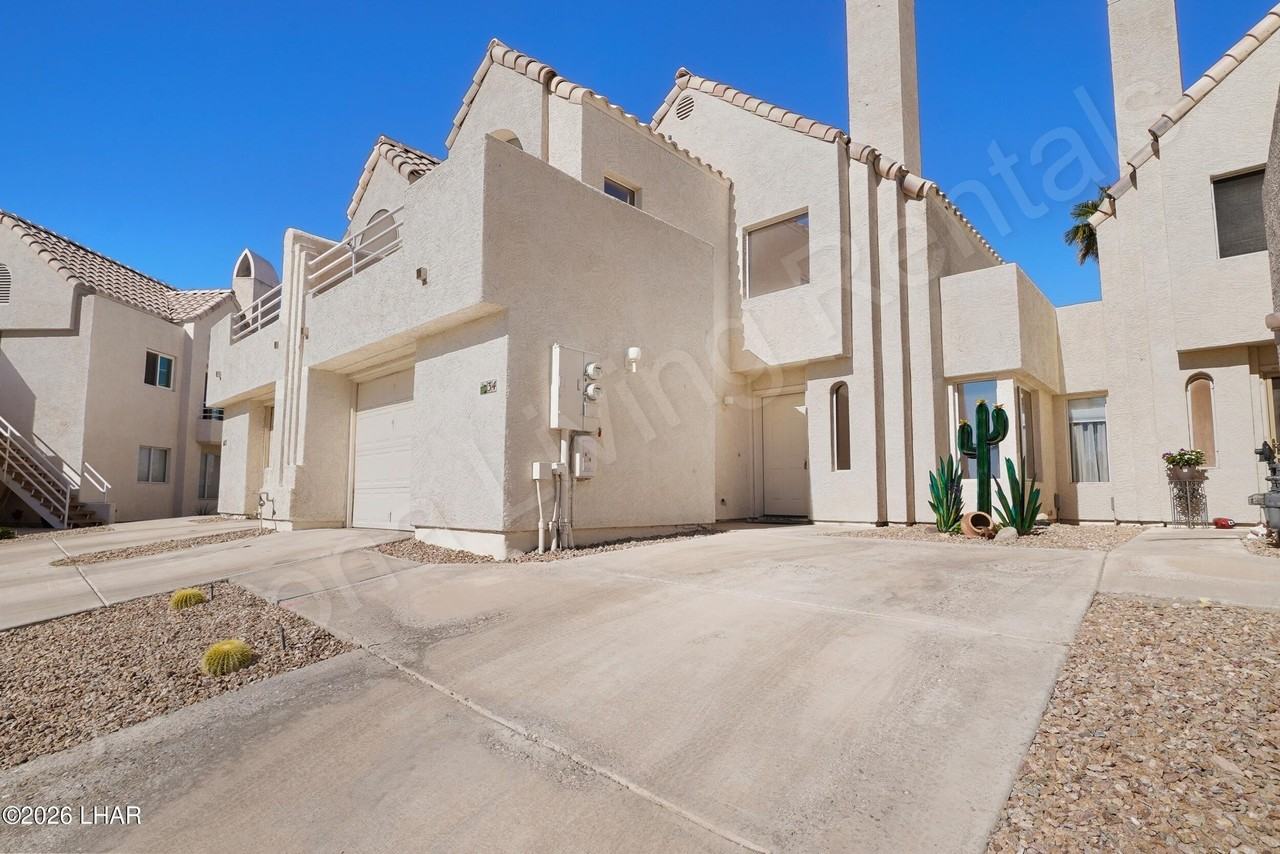 420 Acoma Blvd S #34 - Photo 2 of 23