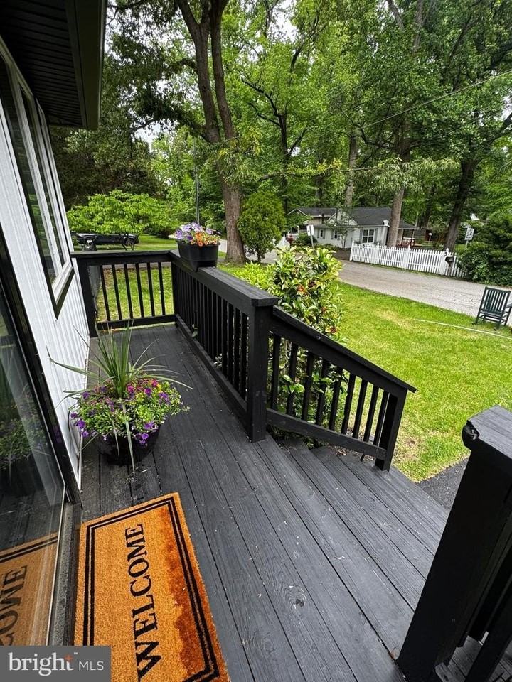 864 Dogwood Trl - Photo 4 of 22