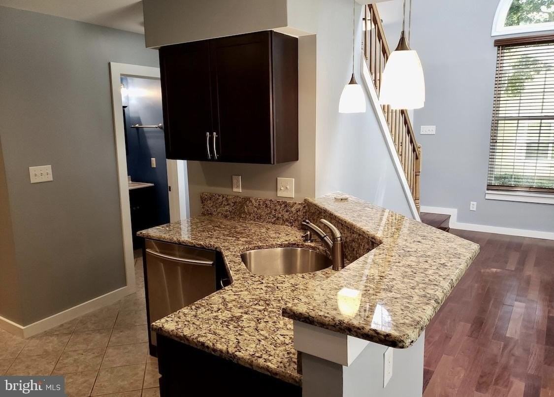 16210 Ellipse Ter - Photo 6 of 15