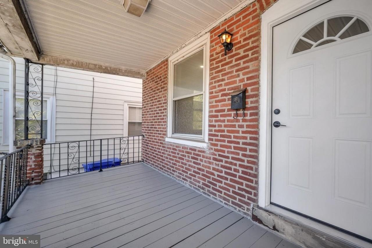 140 S Keswick Ave - Photo 2 of 18