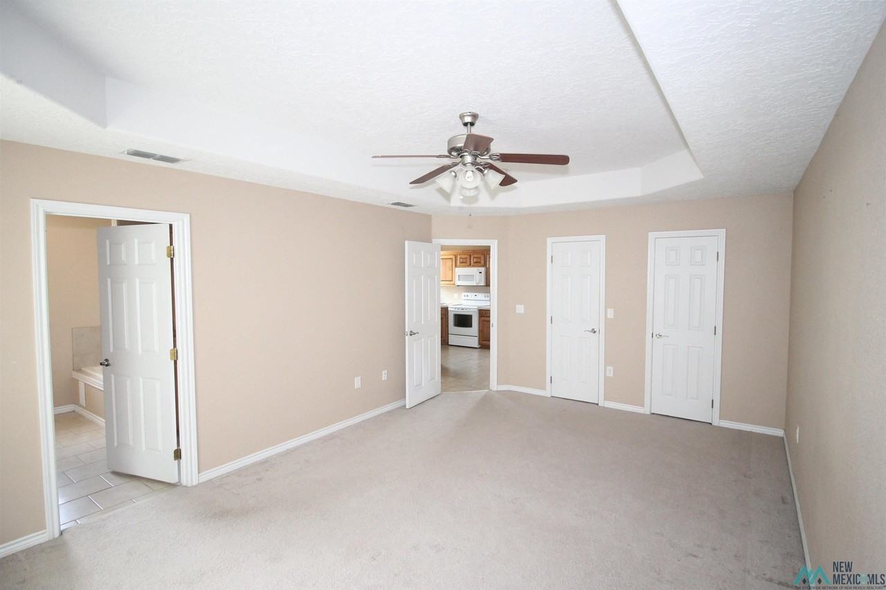 708 Bison Rd Apt A - Photo 5 of 11