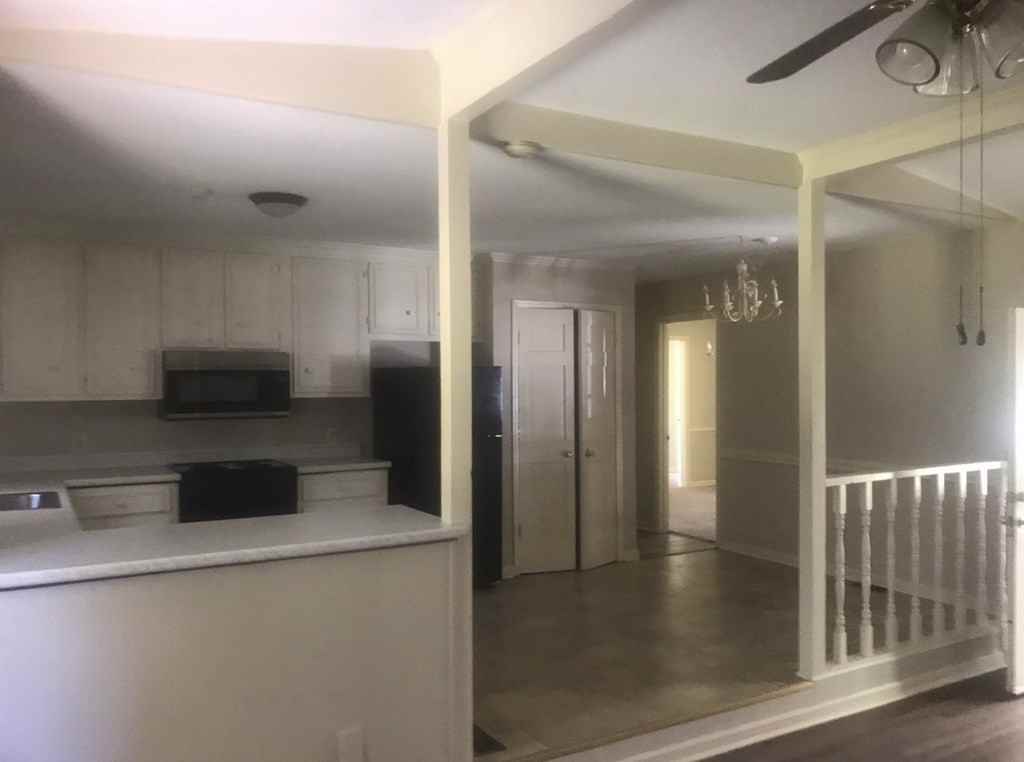2616 Lansing Dr - Photo 5 of 11