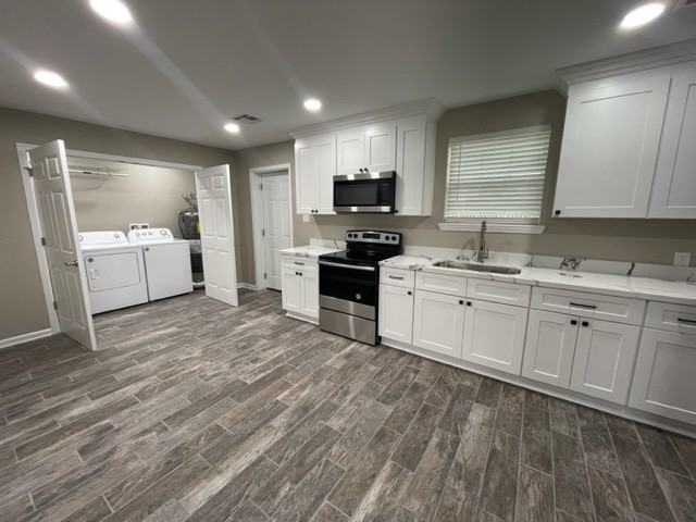 1203 East St. A #A - Photo 5 of 8