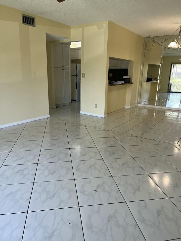 708 Sunny Pine Way ##A1 - Photo 3 of 10