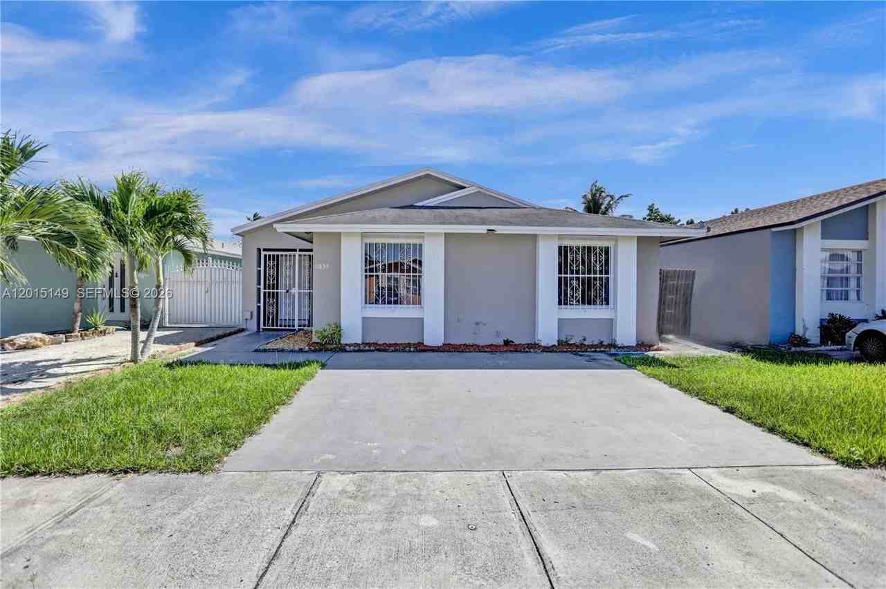 11854 Sw 210th St #X - Photo 5 of 50