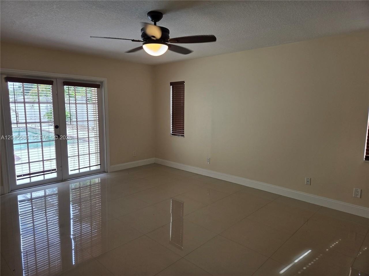 5006 Sw 90th Way #0 - Photo 7 of 29