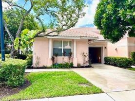 2450 S Coral Trace Cir - Photo 1 of 1