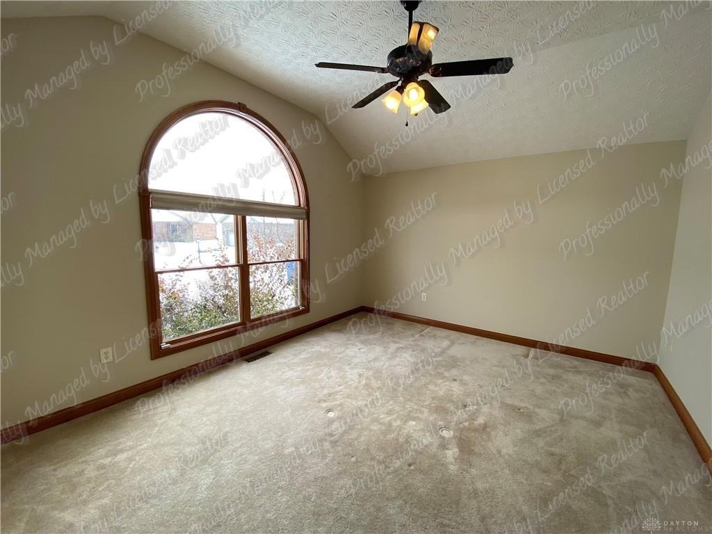 6353 Charlotte Ct - Photo 5 of 44