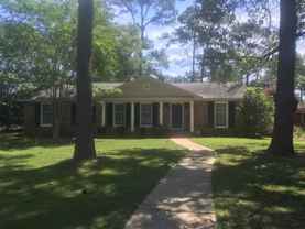 1906 Robinhood Rd - Photo 1 of 1