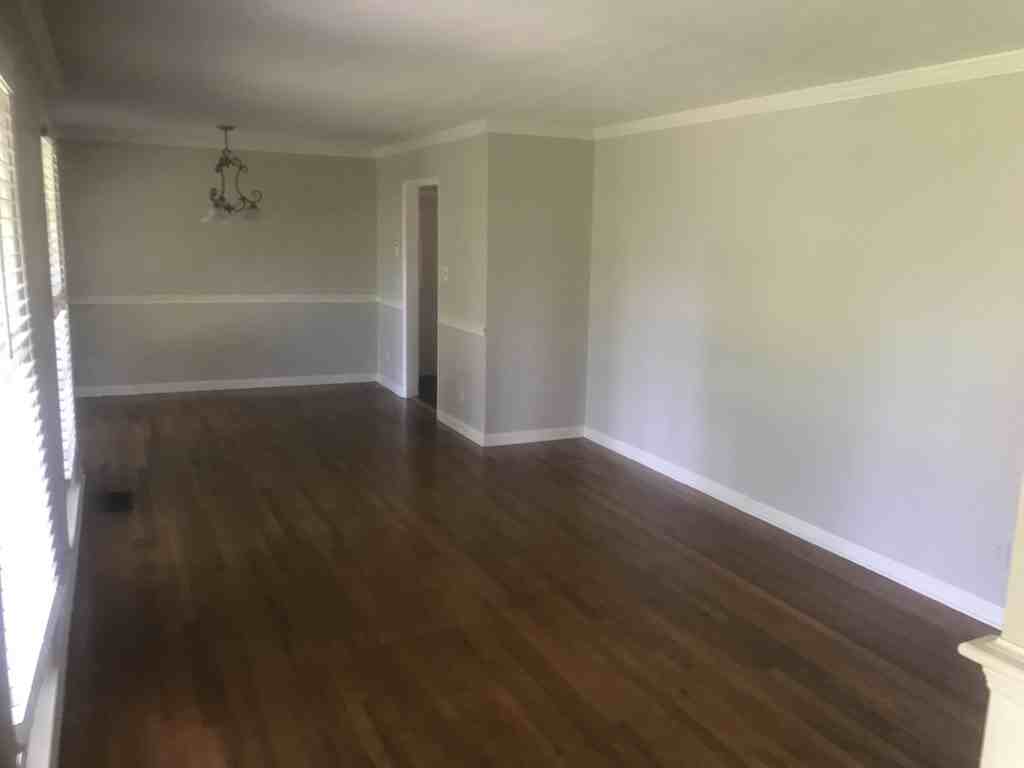 1906 Robinhood Rd - Photo 6 of 16