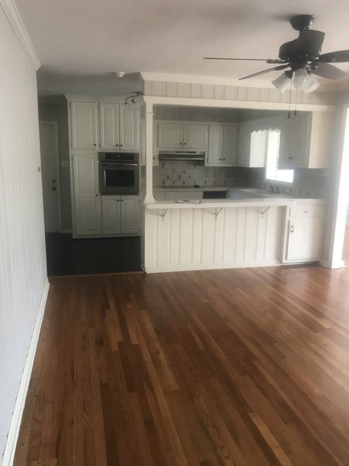 1906 Robinhood Rd - Photo 7 of 16