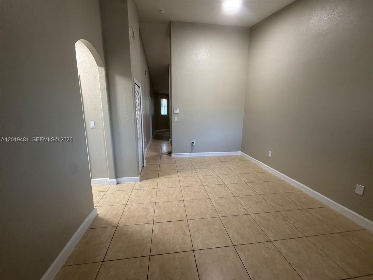 1535 Se 26th St #206 - Photo 2 of 13