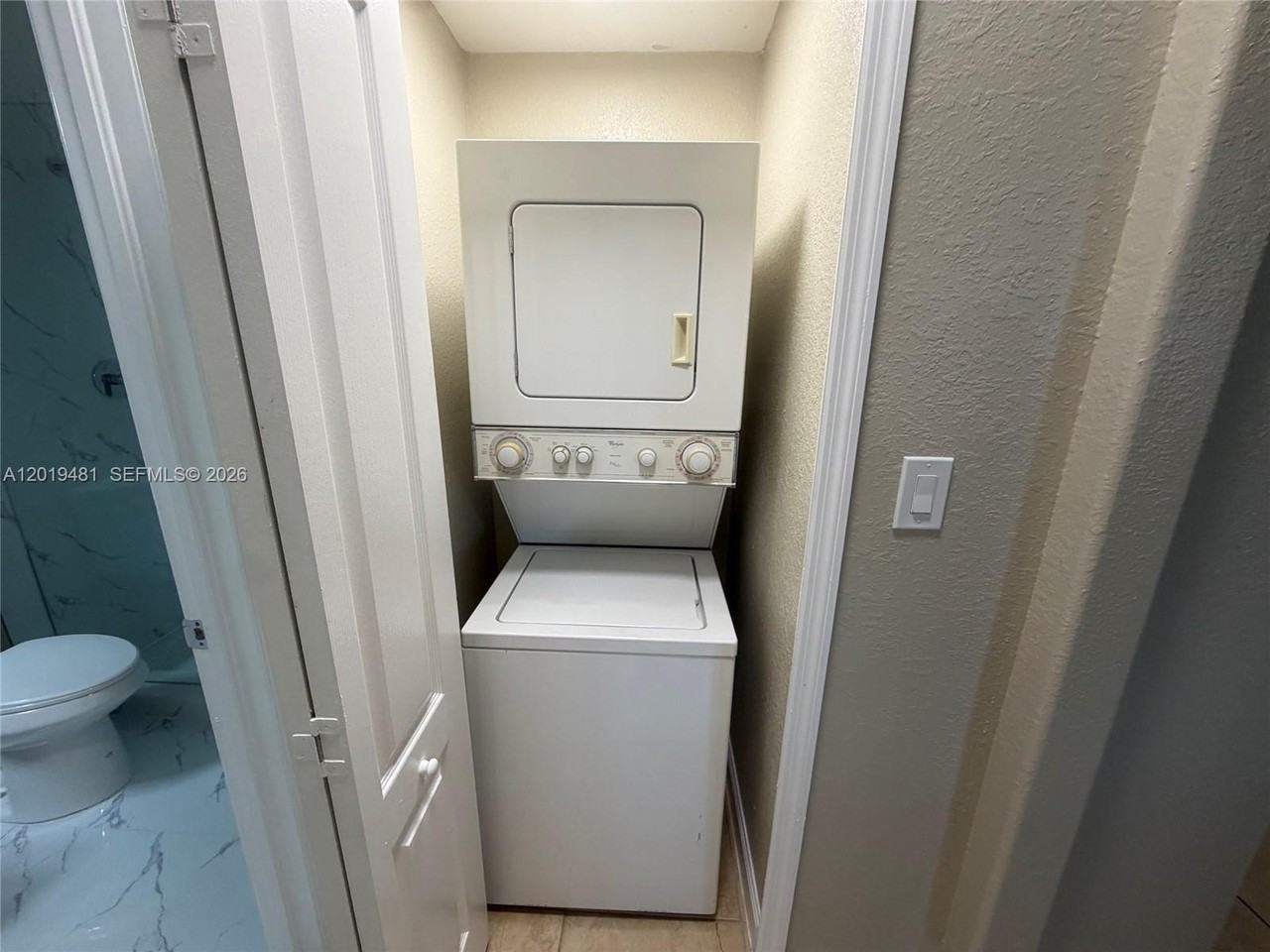 1535 Se 26th St #206 - Photo 5 of 13