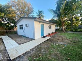 2512 Grant St - Photo 1 of 1