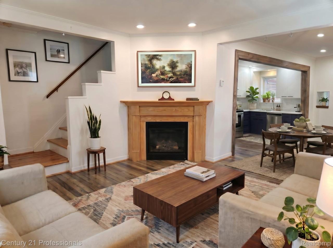 3813 Brewster St - Photo 2 of 22