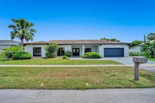 16610 Royal Poinciana Ct - Photo 1 of 1
