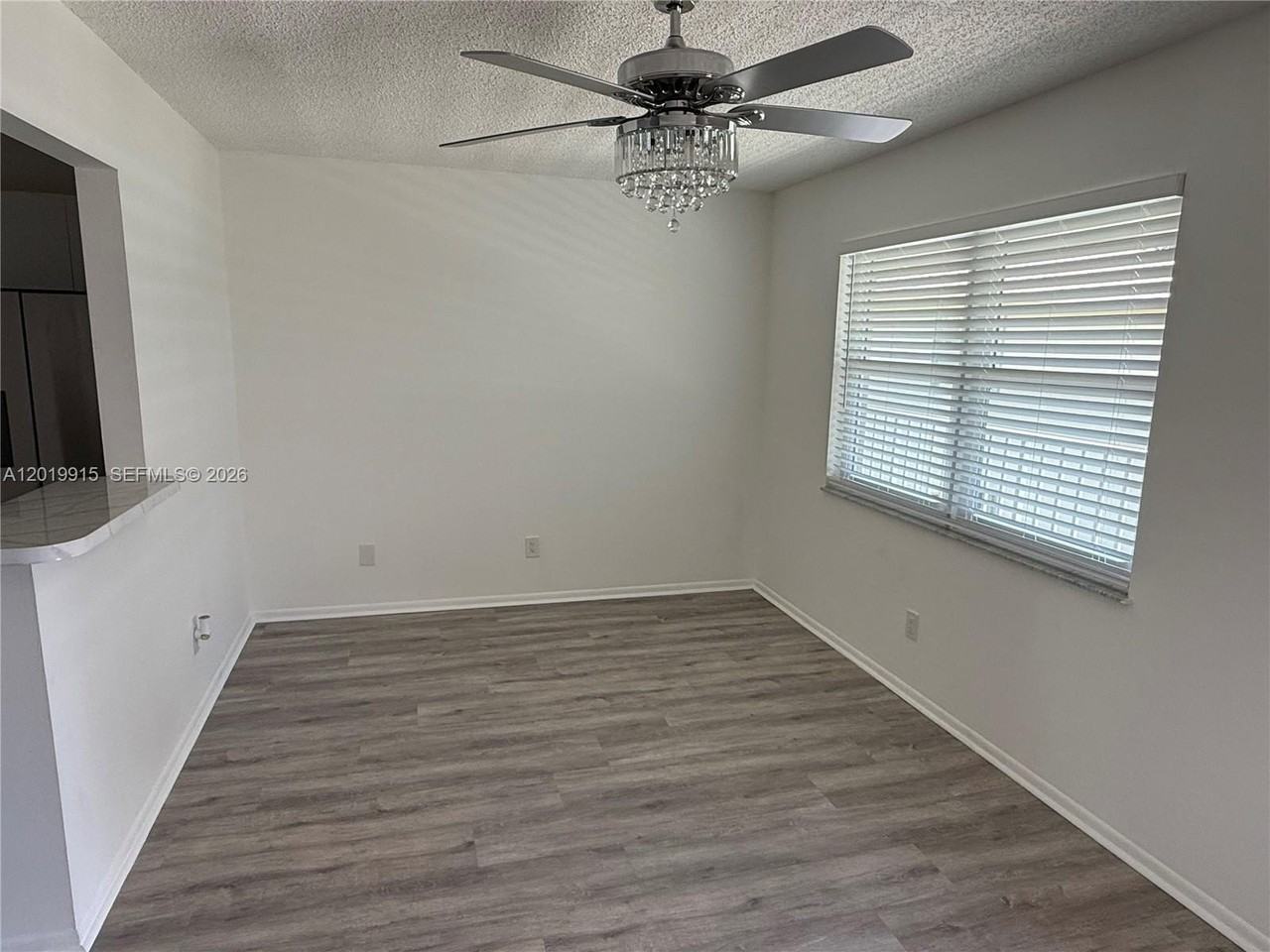 18 Lake Vista Trl #204 - Photo 3 of 33