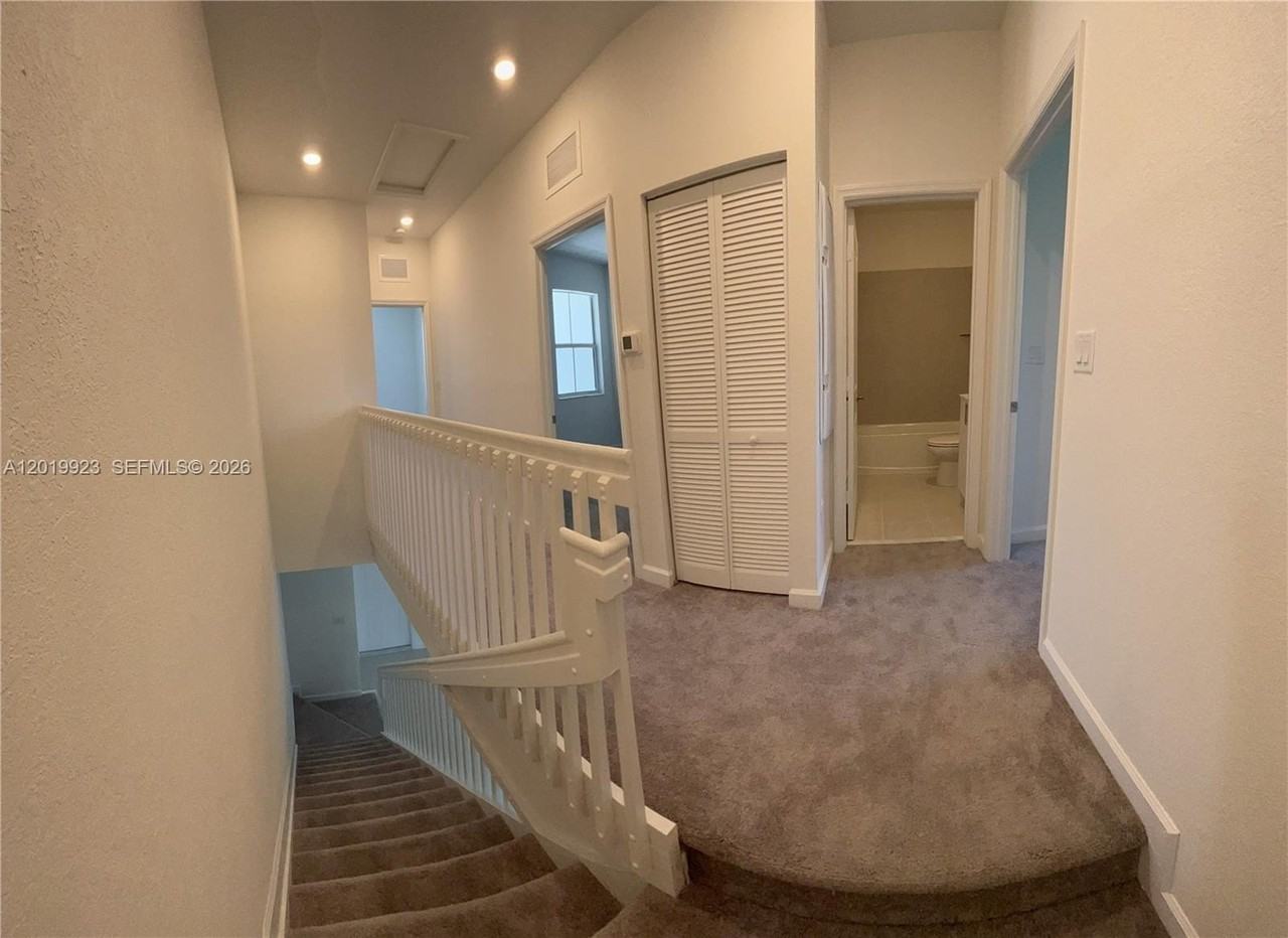 2628 Se 19th St #2628 - Photo 6 of 19