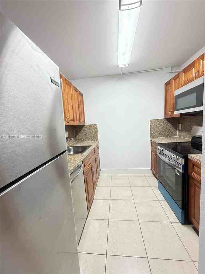 8200 Sw 210th St #213 - Photo 7 of 23