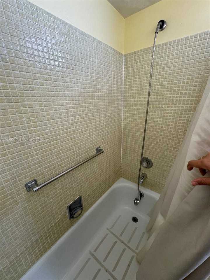 221 Kent M #221 - Photo 2 of 24