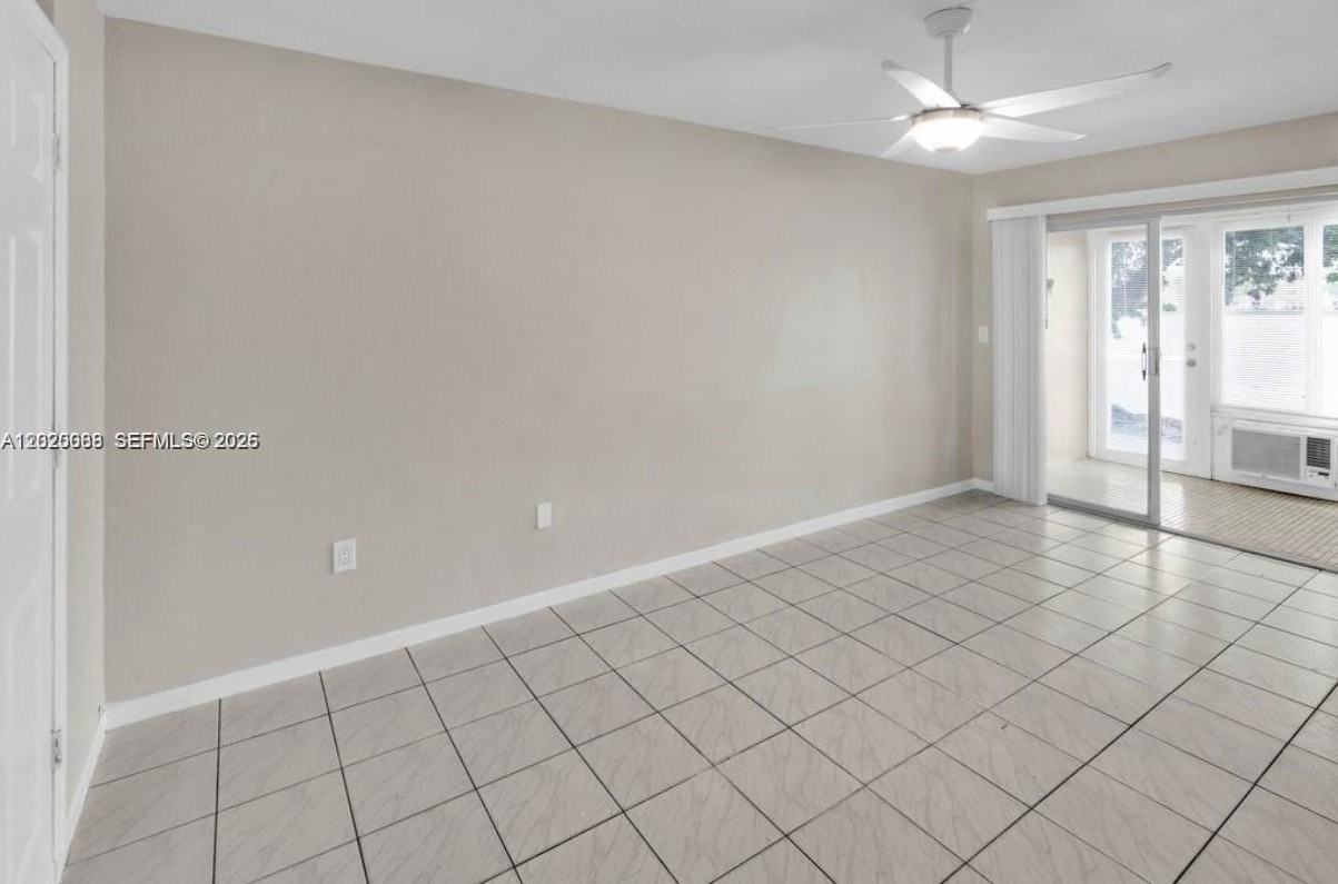 18801 Ne 2nd Ave #1006 - Photo 2 of 8