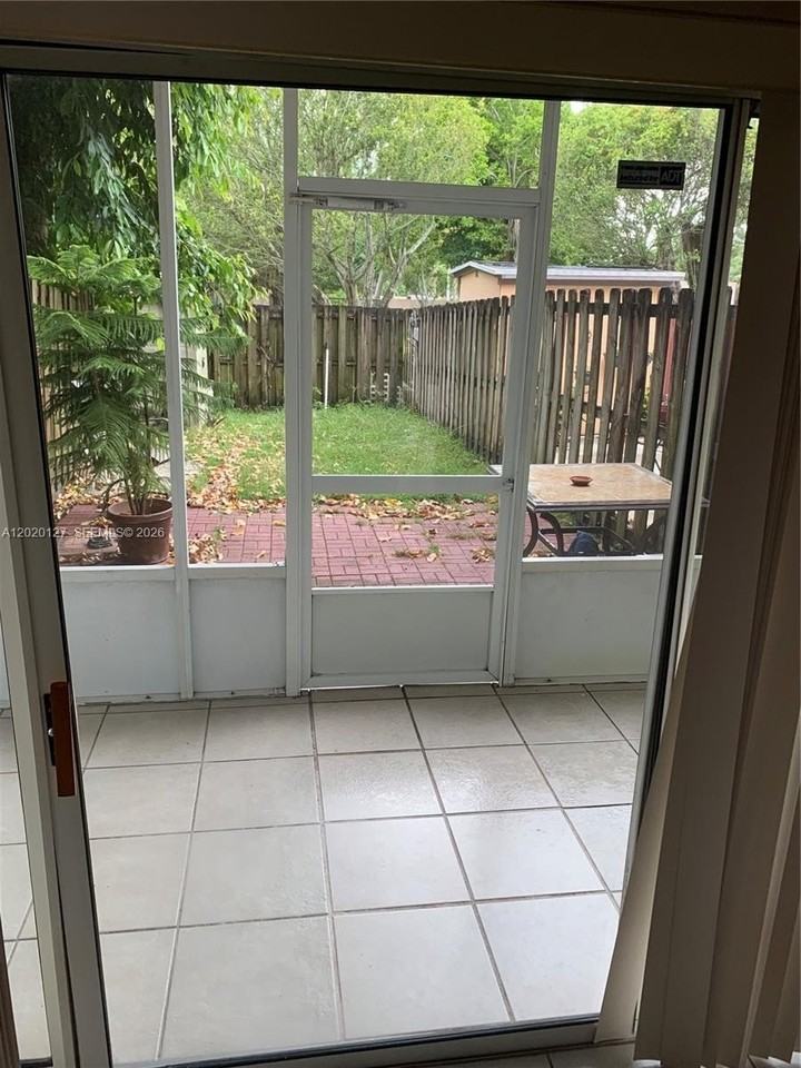 14148 Sw 93rd Ln #14148 - Photo 6 of 8