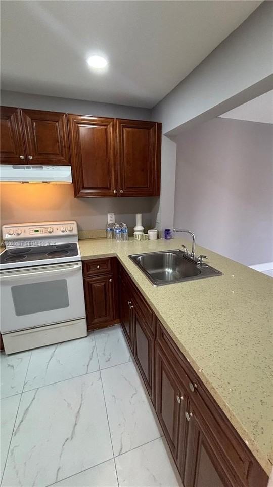20825 Ne 8th Ct #204-19 - Photo 4 of 29