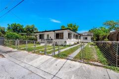 221 Nw 32nd St #223B - Photo 1 of 1