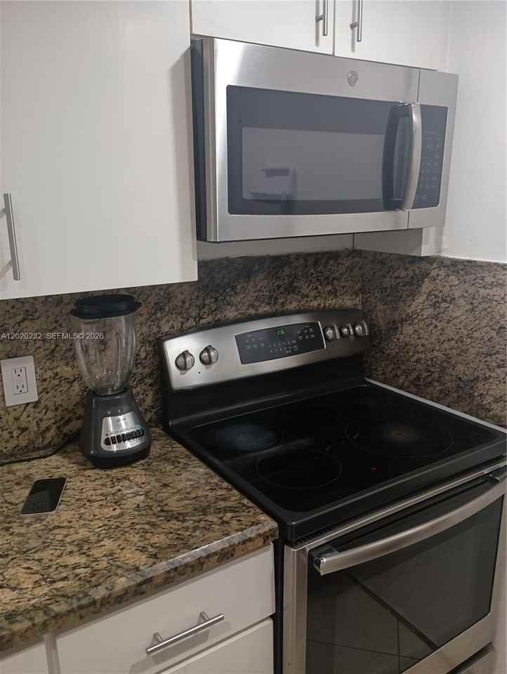 18100 Atlantic Blvd #312 - Photo 5 of 23